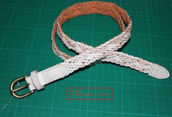 سفید و قهوه پارچه کمربند زنان دست و پنجه نرم برنز، طول در تی: تقریبا 100cm - 135cm