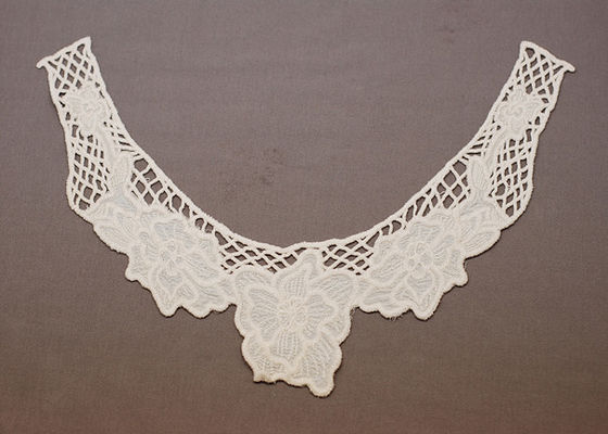 چرخ خیاطی سفارشی گرد عاج گلدوزی نخ قلاب دوزی توری الگوی سر و شانه یقه