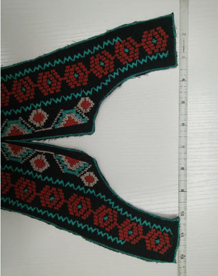 ที่กำหนดเองสตรีเย็บปักถักร้อยเครื่องแต่งกายที่ไม่ซ้ำ Motif เป็นมิตรกับสิ่งแวดล้อม