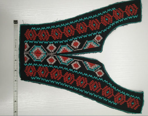 ที่กำหนดเองสตรีเย็บปักถักร้อยเครื่องแต่งกายที่ไม่ซ้ำ Motif เป็นมิตรกับสิ่งแวดล้อม