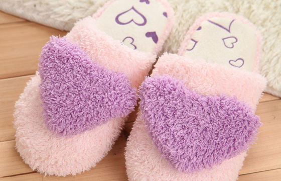 Beeldverhaal 11“ 3D de Pluchepantoffels van het Liefdemeisje en Laarzen, comfortabele damespantoffels