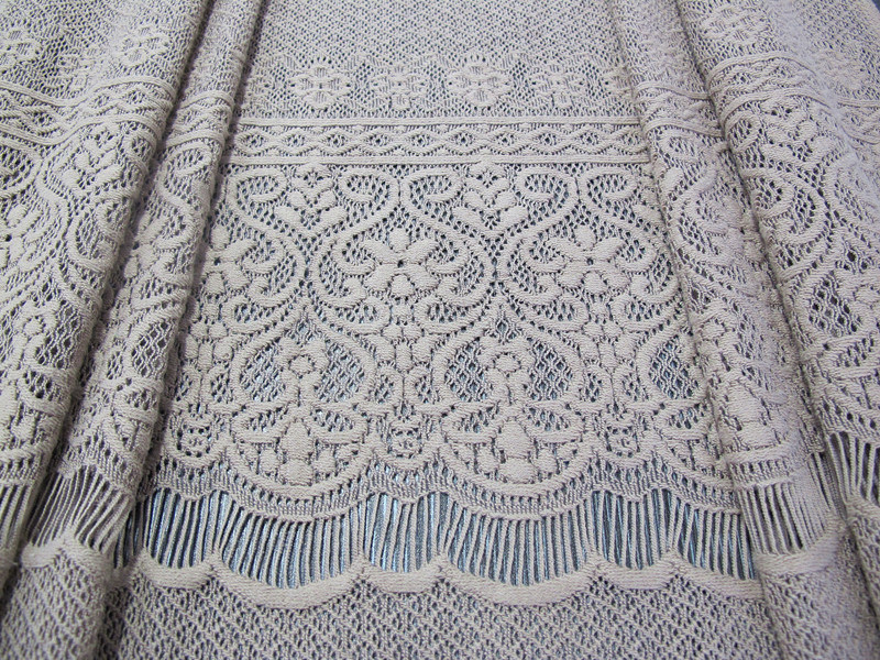 Graue Wimper gestrickte Baumwolldehnbares Spitze-Nylongewebe-starke Blume für Dame Dress